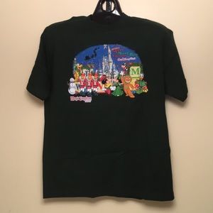 Disney Mickey 2007 Green Christmas XL Tee Shirt
